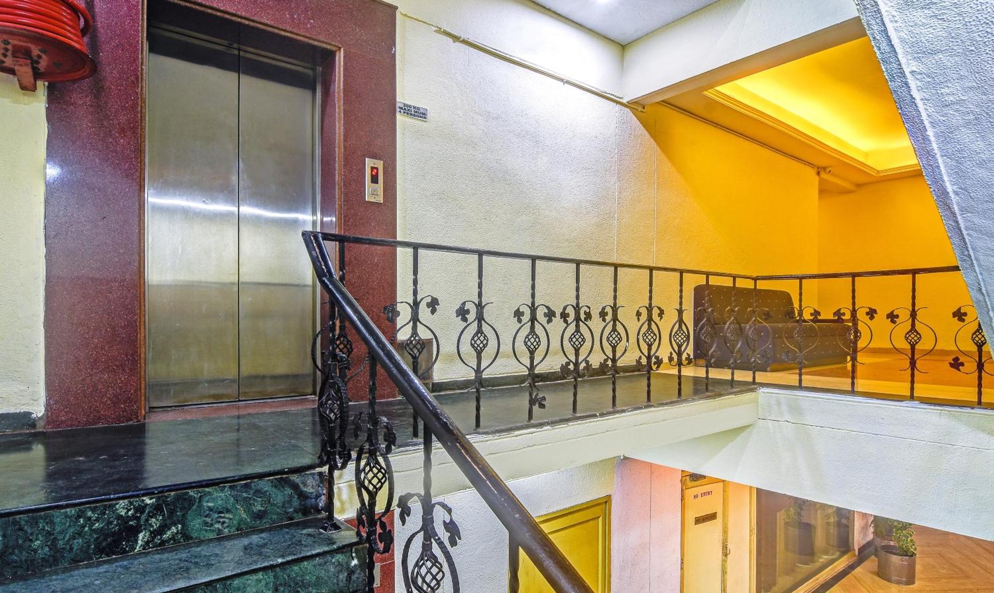 Treebo The Shagun Peer Gate Hotel Bhopal Exterior foto